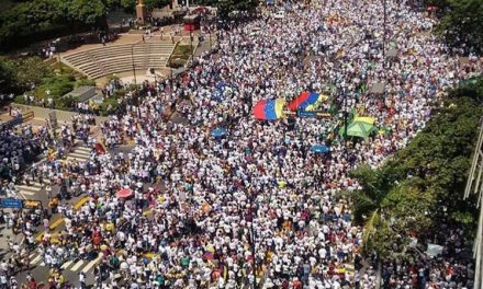 ONG rechazan obstáculos y amenazas contra el derecho a la manifestación pacífica