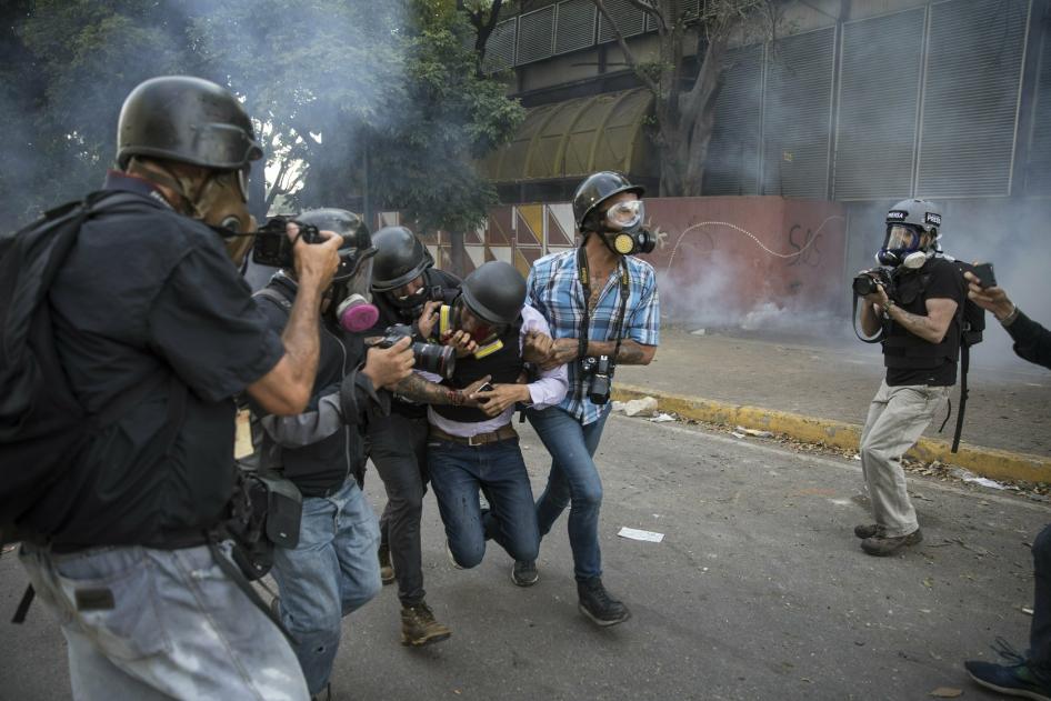 Human Rights Watch: Denuncia violencia por fuerzas de seguridad venezolanas en el marco de las manifestaciones
