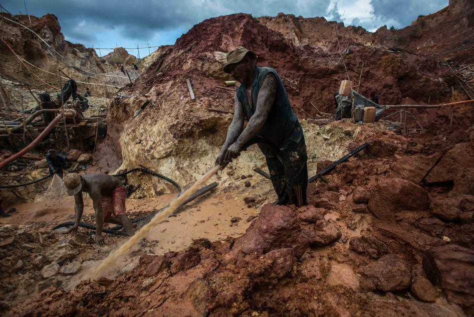 Venezuela: Violentos abusos en minas de oro ilegales
