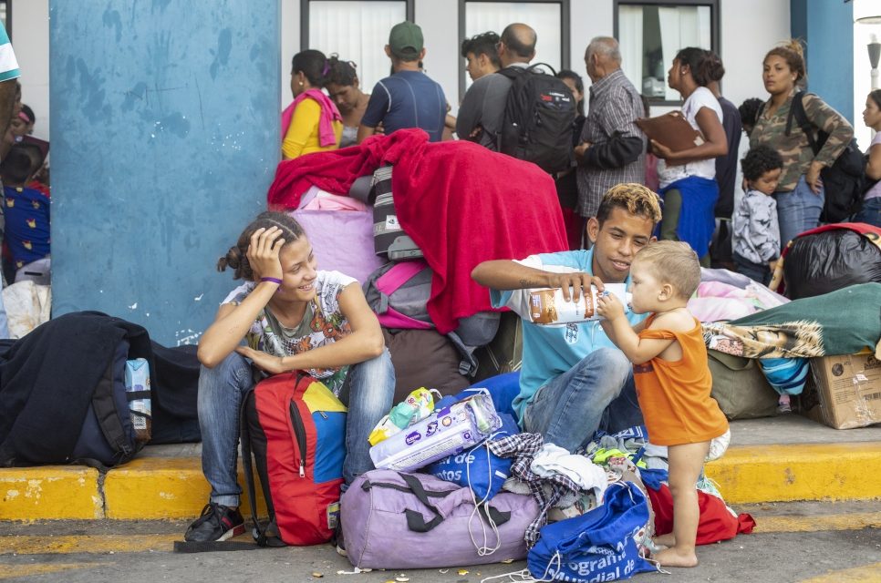 Más de 8.000 venezolanos cruzaron la frontera en Tumbes
