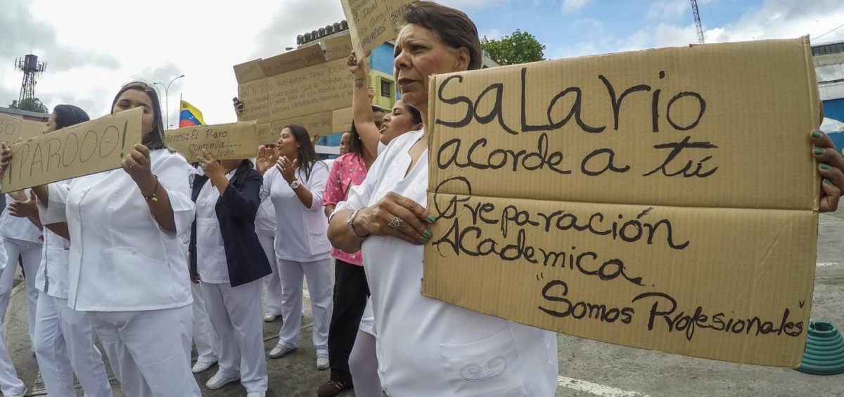 Médicos acordaron nueva propuesta salarial: entre 10 y 70 salarios mínimos