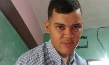 Sordos exigen justicia para joven con discapacidad herido a causa de protestas