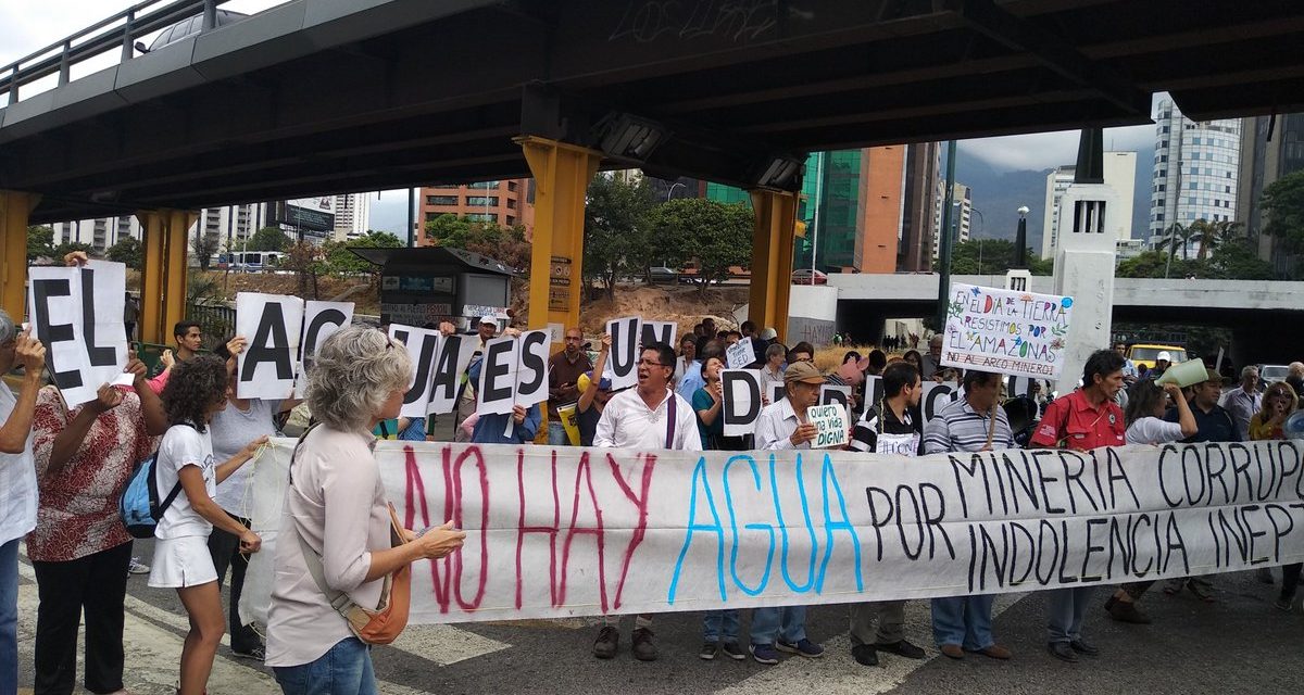 Manifestantes exigieron que se les garantice el acceso al agua potable