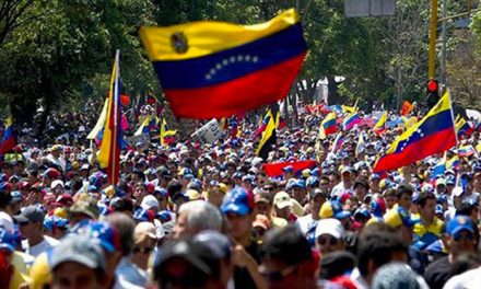 La Asamblea Nacional Constituyente intenta instaurar un régimen que suprime el ejercicio de la soberanía democrática