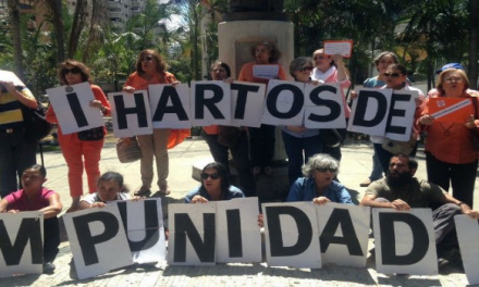 La Red Naranja y las organizaciones sociales de mujeres realizaron una acción de calle para pedir justicia por Linda Loaiza