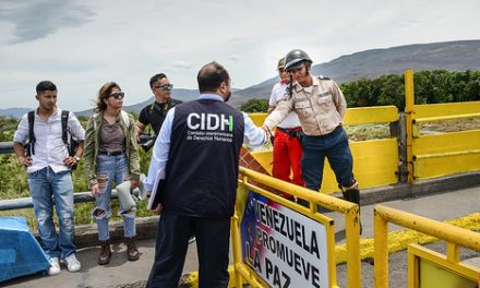 Mecanismos de negociación en crisis venezolana deben incorporar visitas de organismos internacionales de protección a los DDHH