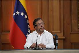 Organizaciones y personalidades venezolanas le piden al presidente Gustavo Petro influir para el retiro de las inhabilitaciones políticas en su país
