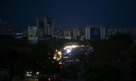 Informe especial Provea: Apagón nacional es una catástrofe que forma parte de la Emergencia Humanitaria Compleja en Venezuela