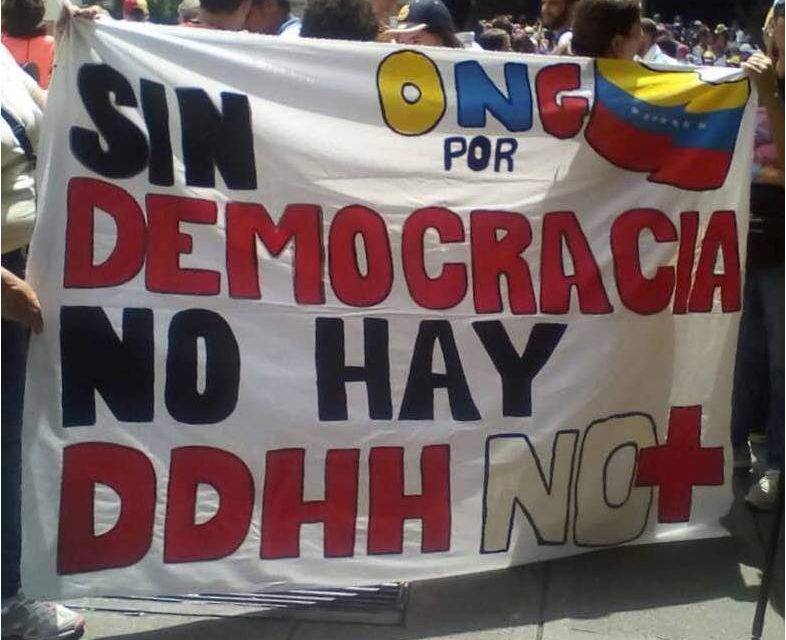 Sin democracia no hay derechos humanos