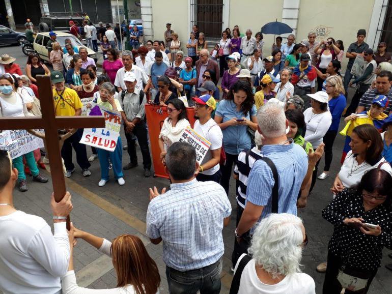 Viacrucis por la Vida en Barquisimeto llevaron a cabo personas, organizaciones y defensores por violaciones múltiples de los derechos humanos en Venezuela